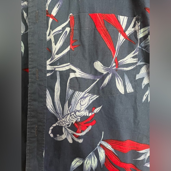 Quiksilver Button Down Shirt Men’s Medium - Picture 3 of 5